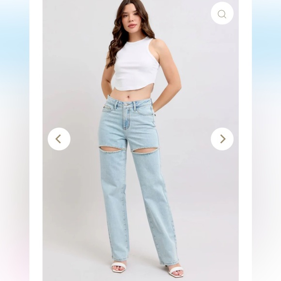 Judy Blue Taylor Rhinestone Cutout Jeans - Picture 1 of 10